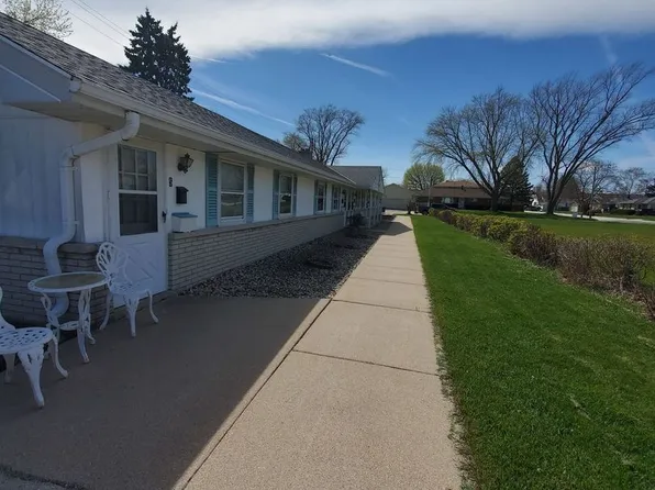 405 Kirkwood Ave. (5 Unit), 405 Kirkwood Ave #1, South Milwaukee, WI 53172