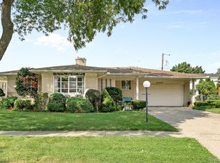 30025 Wagner Dr, Warren, MI 48093