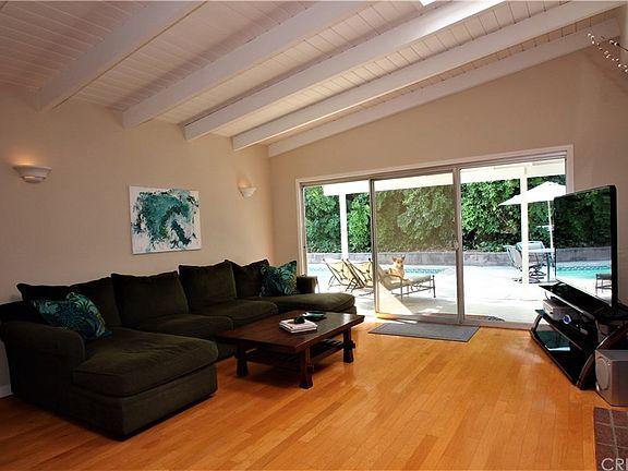 5th image of 4400 Leydon Ave