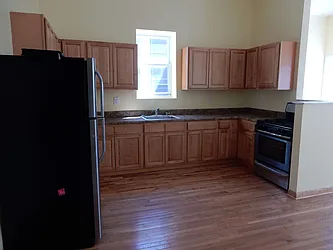 Rented by Equiventure Capital Real Estate