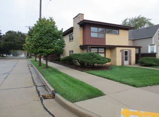 1254 Russet St #2, Racine, WI 53405