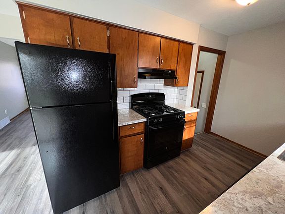 4th image of 3628 Bluebird Ave SW