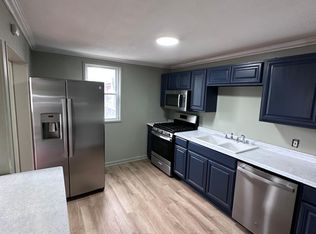 394 University Ave, Rochester, NY 14607