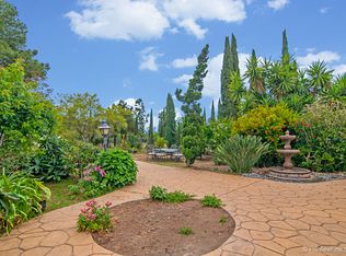 11396 Avenida Del Gato, San Diego, CA 92126
