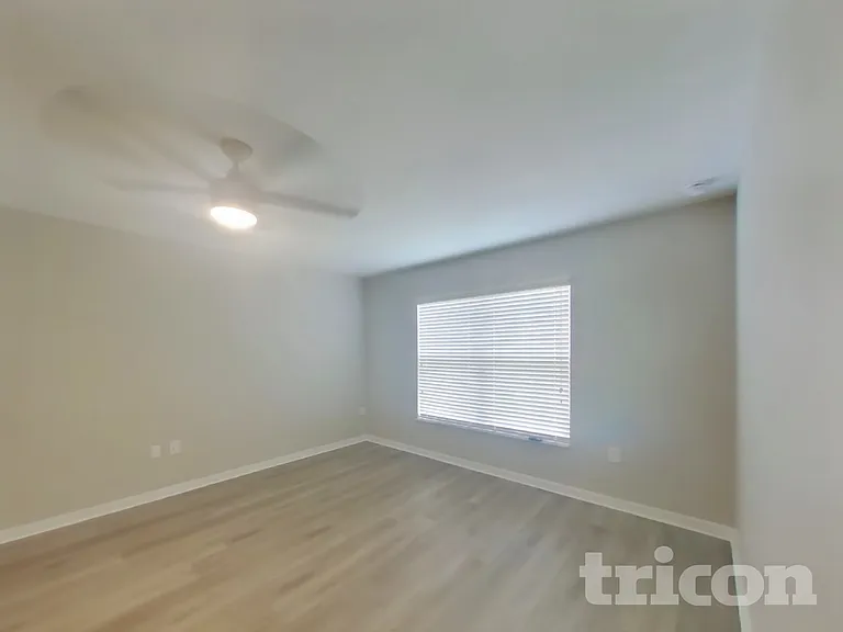 6046 Eagle Pointe Dr — Photo 6