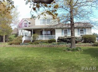 3715 E Rome Rd, Chillicothe, IL 61523