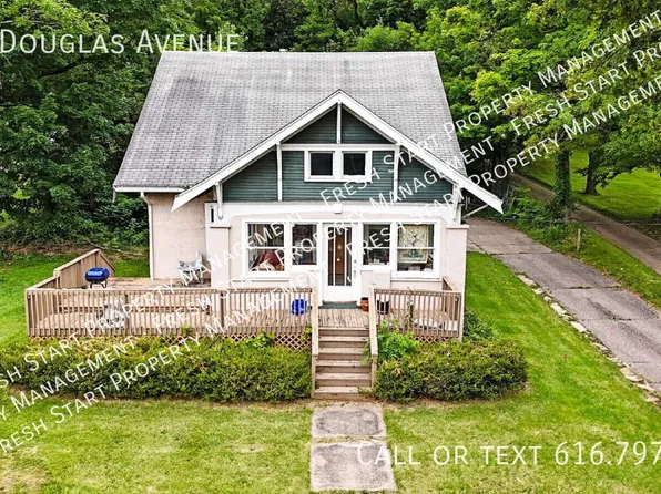 1335 Douglas Ave, Kalamazoo, MI 49007