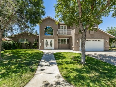 1563 S Klein Avenue, Reedley, CA, 93654