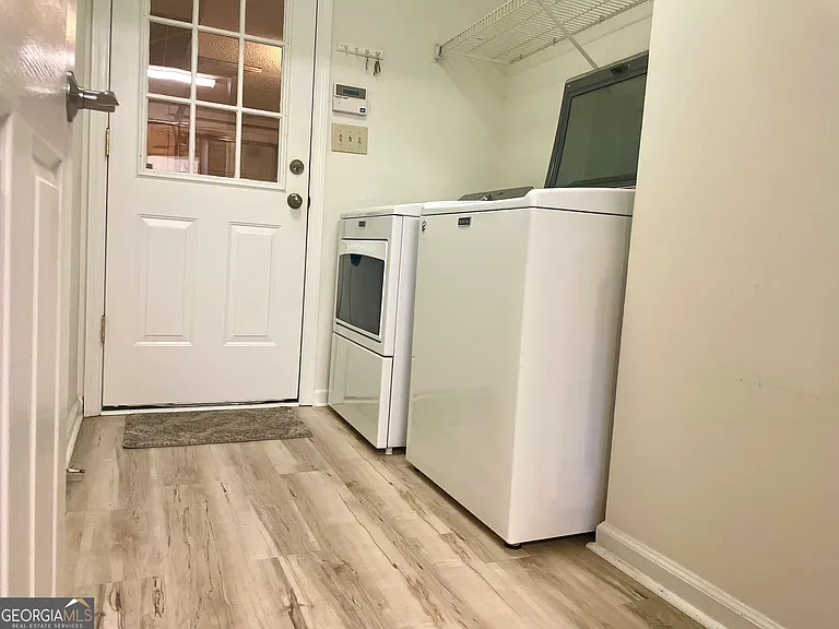 102 Ridgestone Ct — Photo 13