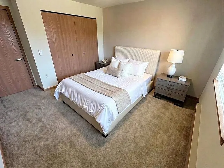 Prairie Crest Apartments — Photo 83