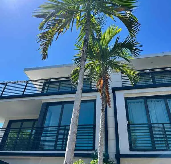 722 NE 15th Ave — Photo 31