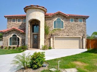 2403 E 21st St, Mission, TX 78572