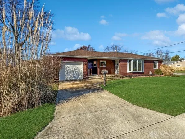 856 E Lawn Ave, Urbana, OH 43078