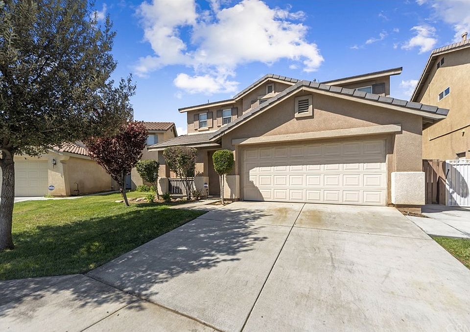 1st image of 3212 Blossom Dr