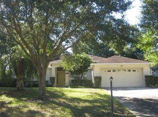 5234 Grove Mnr, Lady Lake, FL 32159