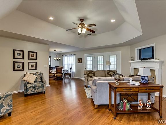 5th image of 6141 Ashbury Ln