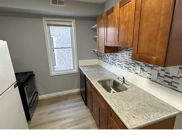 1217 W Susquehanna Ave #2