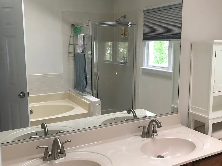 Dunn master bath new11_10042019