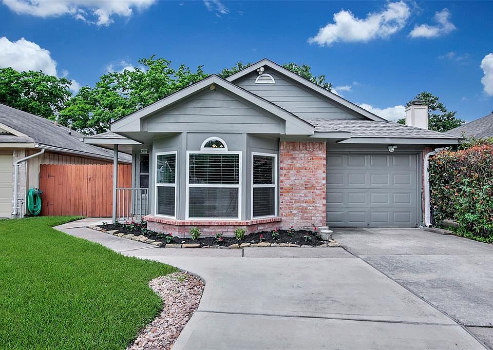 1st image of 9222 Waving Fields Dr