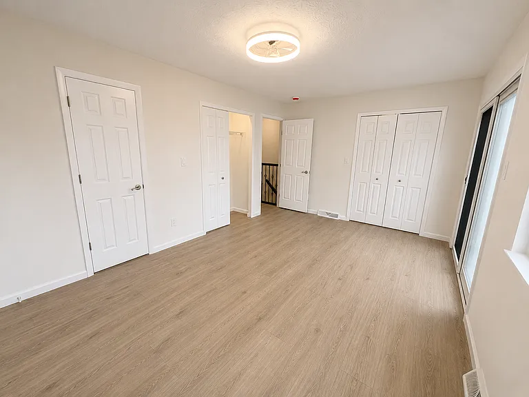 509 Forsythia Ln — Photo 6