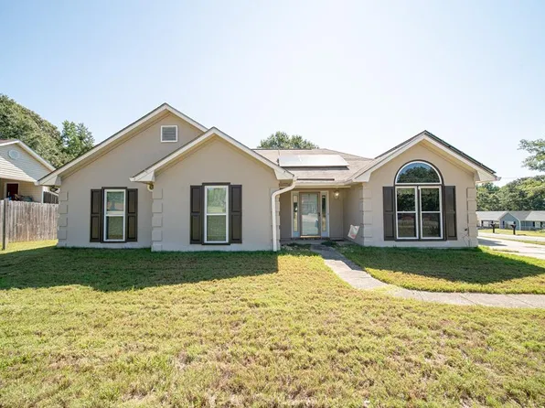 48 Lee Road 986, Phenix City, AL 36870