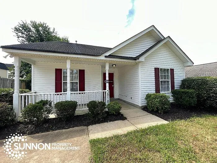 3 bed, 2.0 bath, 1097 sqft, $1,750 — Photo 1