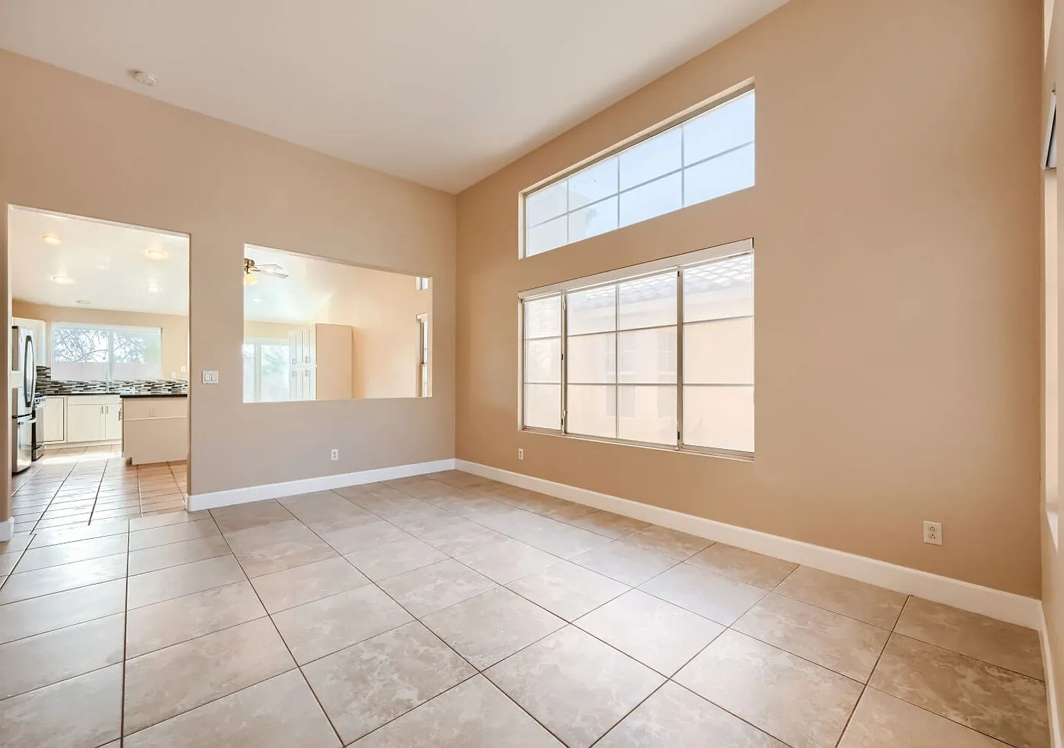 Beautifully Updated 3 Bedroom Home with Designer Kitchen & Cozy Fireplace — Photo 3