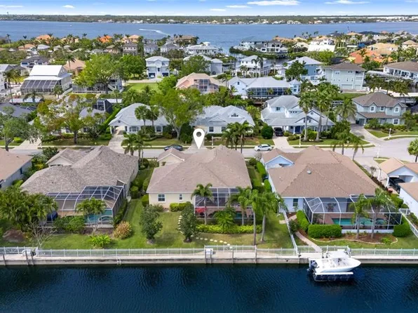 4616 Blue Marlin Dr, Bradenton, FL 34208