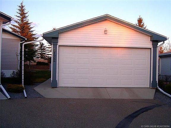 2nd image of 2122 Danielle Dr