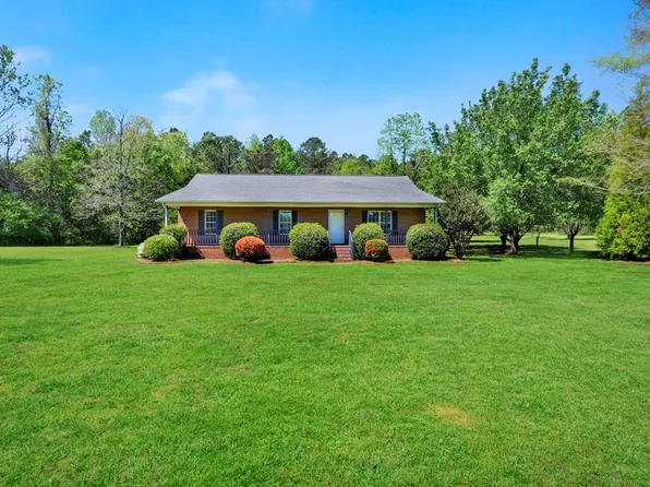130 Meadowview Ln, Greenwood, SC 29646