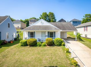 1314 3rd St, Waynesboro, VA 22980