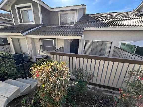 2nd image of 1107 Golden Springs Dr Unit E