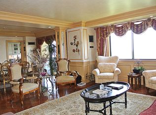 26910 Grand Central Pkwy APT 26V, Floral Park, NY