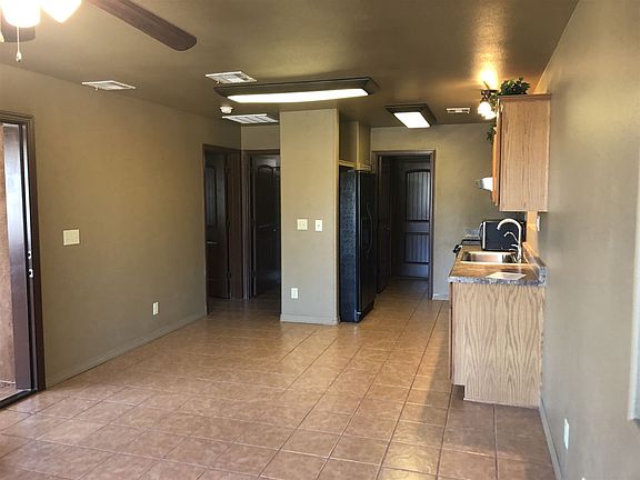 4th image of 13333 E 46th Dr