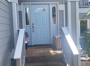 17 Lotus Pl, Lahaina, HI 96761