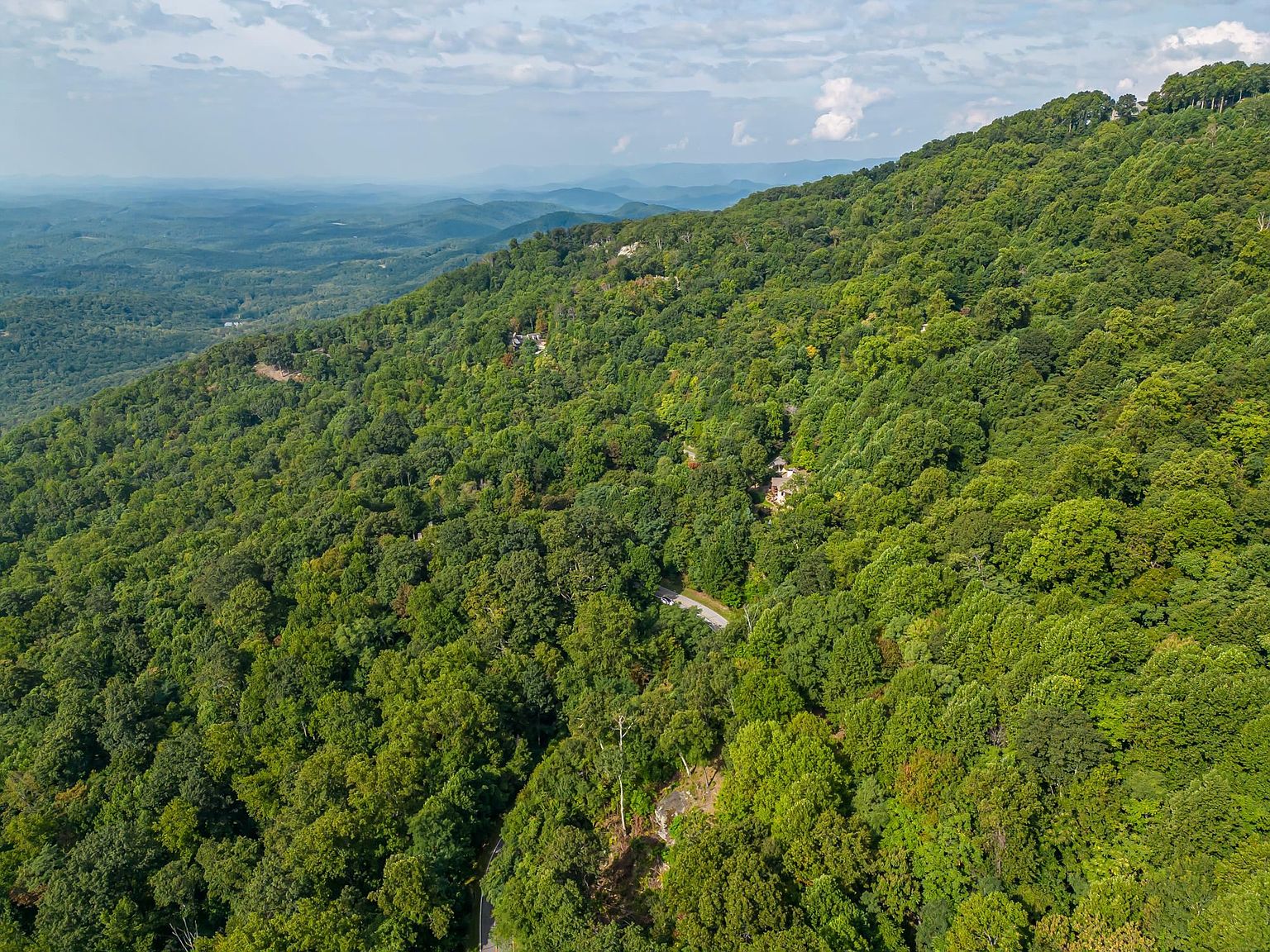 225 Lost Trail Dr, Landrum, SC 29356 MLS 304339 Zillow