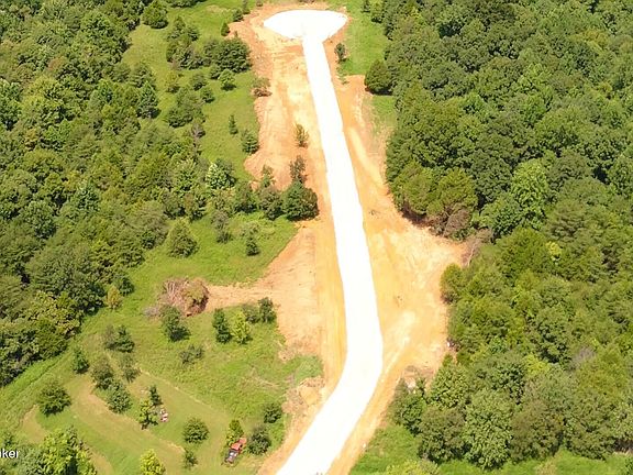 5th image of 11 Freedom Estate Rd