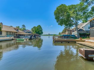 3142 Lazy Lake Ln, Montgomery, TX 77356