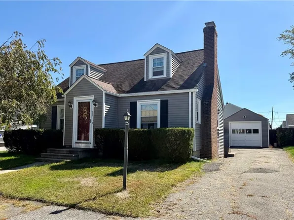 329 Pullen Ave, Pawtucket, RI 02861