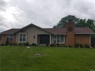 16 Sweetwood Ct, Ballwin, MO