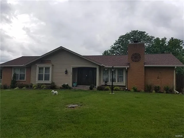 16 Sweetwood Ct photo 1