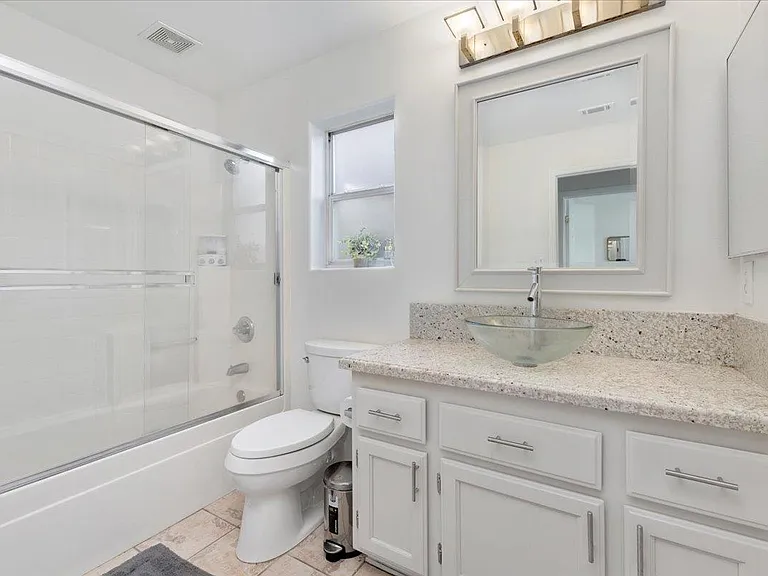 10212 Willow Bend Ct — Photo 14
