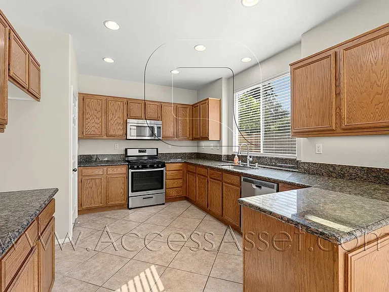 32355 Fernleaf Dr — Photo 22