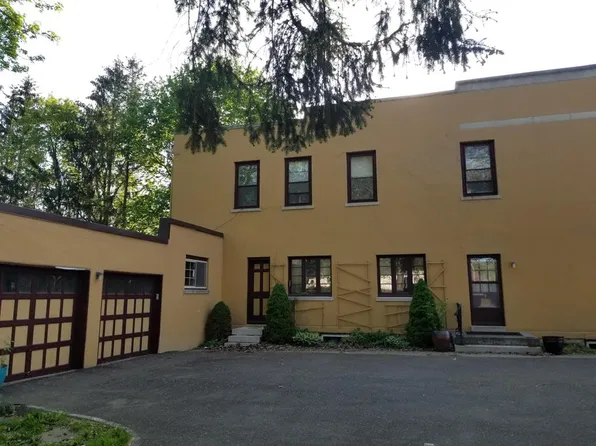 66 Main St, Big Flats, NY 14814