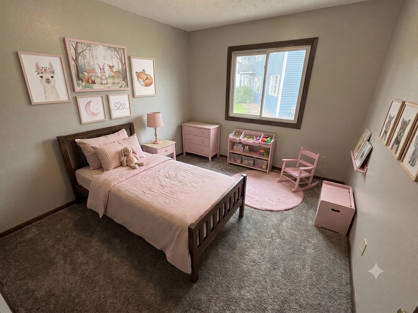 1319 Ravenwood Rd — Photo 4