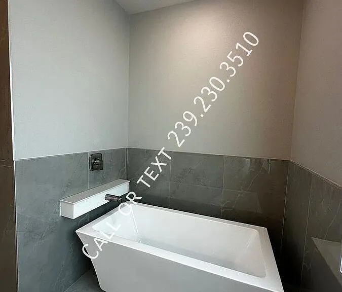 505 SW 15th Ter — Photo 10
