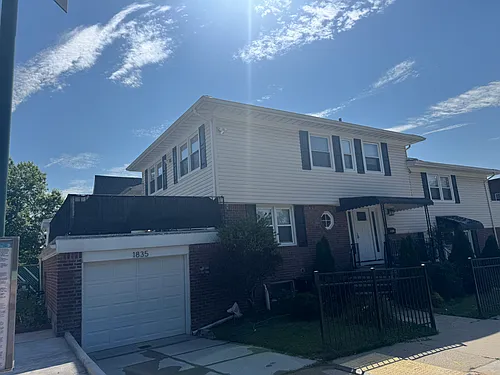 18-35 Bell Blvd Photo 1