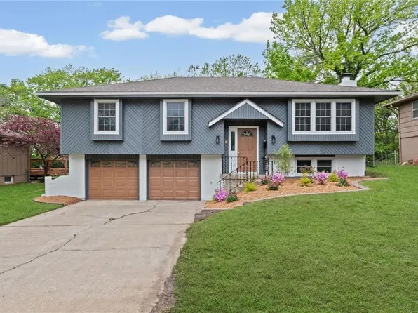 9822 Hardesty Ave, Kansas City, MO 64137