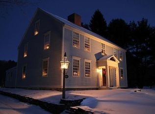 19 Brookfield Rd, Brimfield, MA 01010