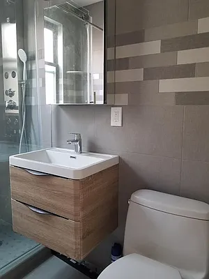 Rented by City Connections Realty | media 27